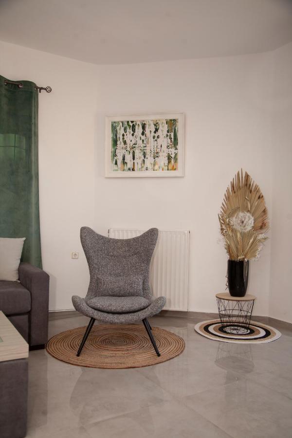 Meraki Beautiful Apartment Near The Sea Gazi Bagian luar foto